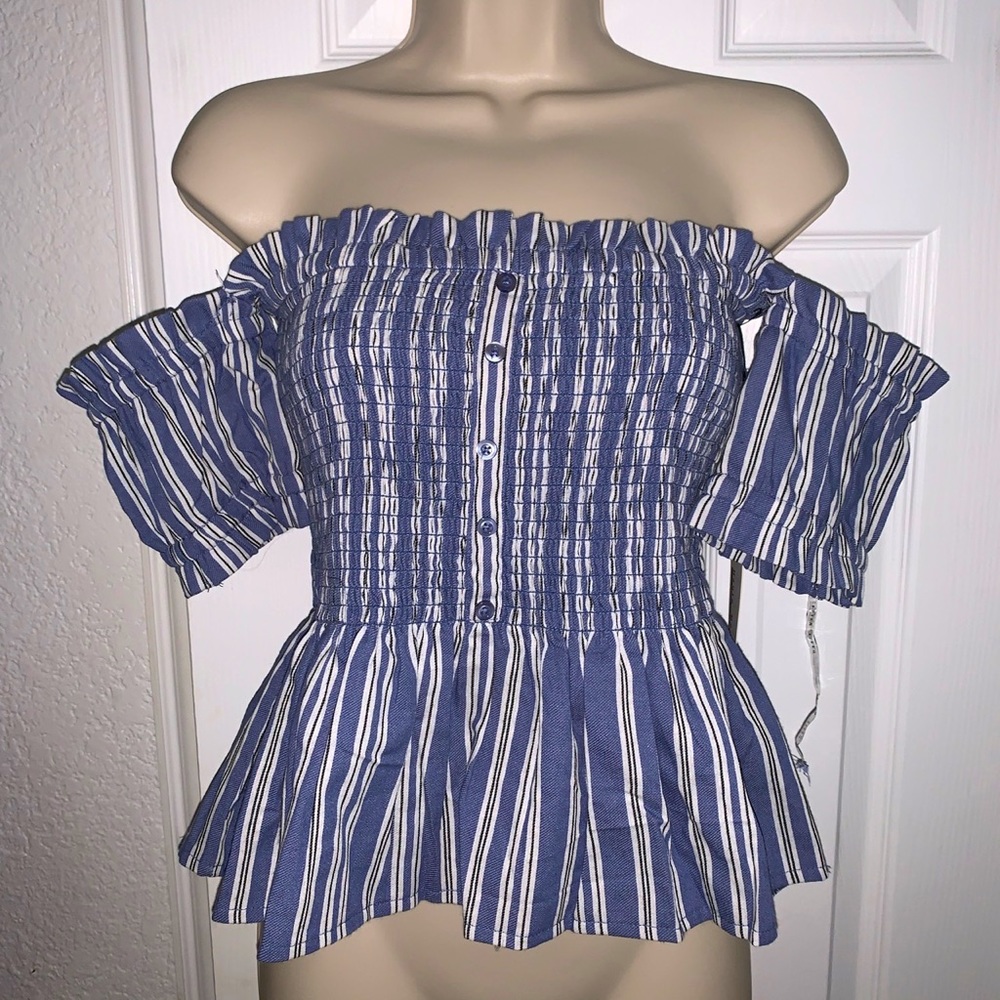 Size L spring and summer top